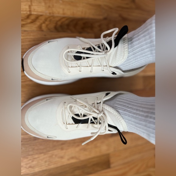 Nike Airmax Dia Pale Ivory - Picture 4 of 5